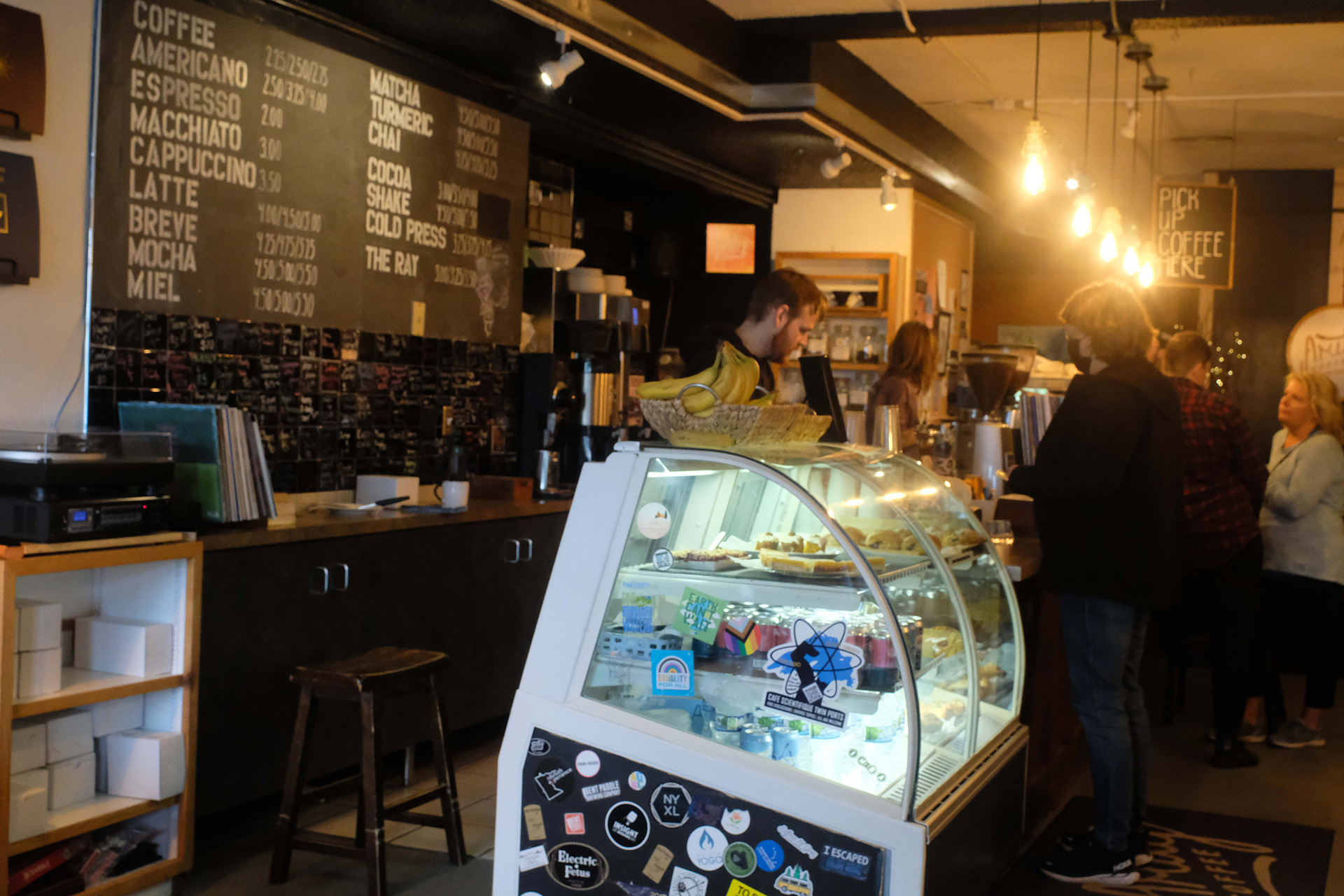 duluthcafes amity marco dregni 01.jpg